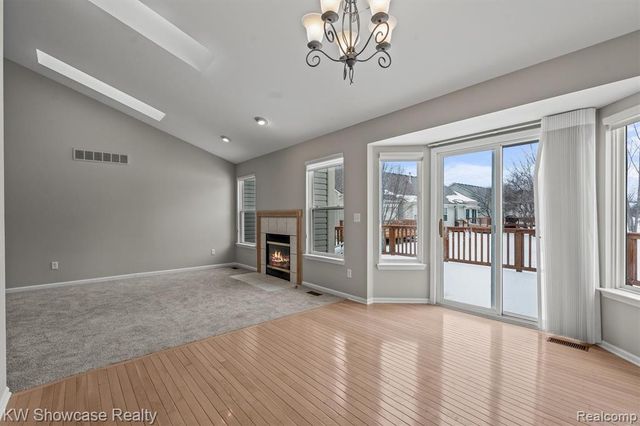 462 Woodhaven Drive, Commerce Twp, MI 48390