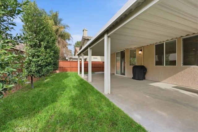 4674 Trailmore Court, Riverside, CA 92505