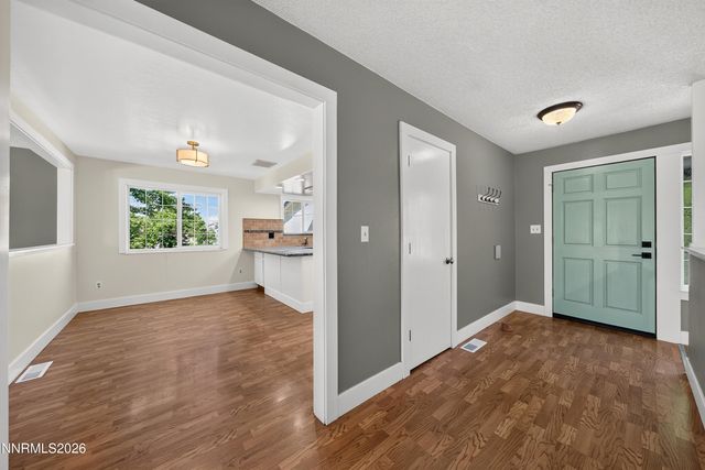 20460 Cooke Drive, Reno, NV 89521