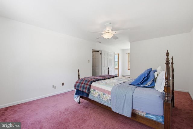6338 STUMP RD, Pipersville, PA 18947