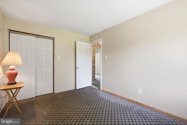 6338 STUMP RD, Pipersville, PA 18947