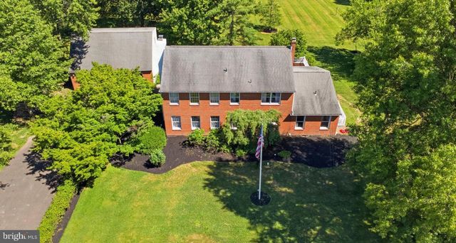 6338 STUMP RD, Pipersville, PA 18947
