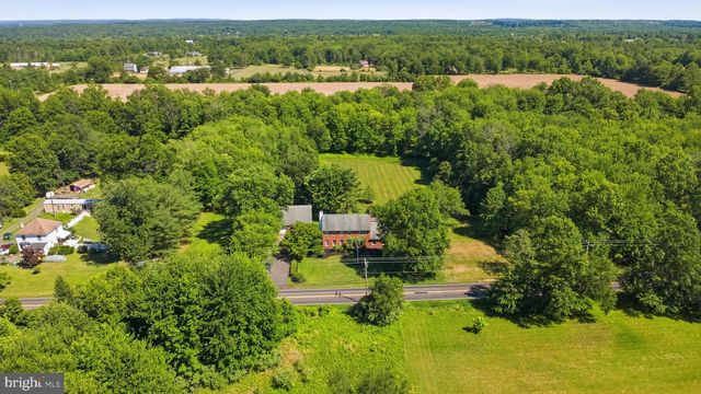 6338 STUMP RD, Pipersville, PA 18947