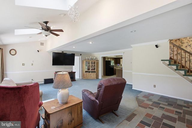 6338 STUMP RD, Pipersville, PA 18947