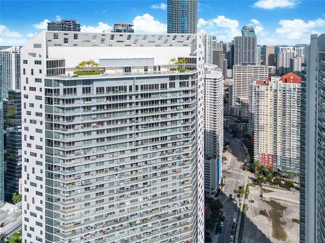 1300 Brickell Bay Dr 1803, Miami, FL 33131