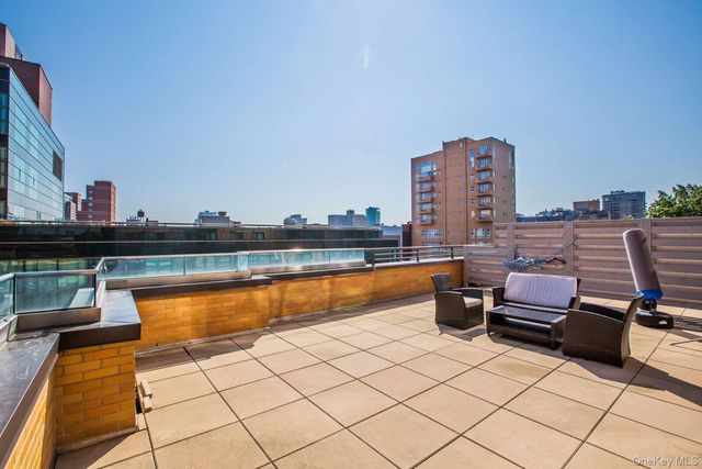 39-16 Prince Street 5A, Flushing, NY 11354