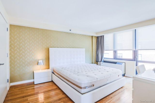 39-16 Prince Street 5A, Flushing, NY 11354