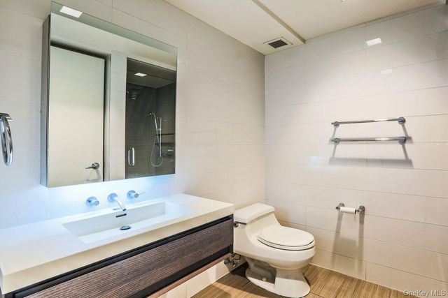 39-16 Prince Street 5A, Flushing, NY 11354