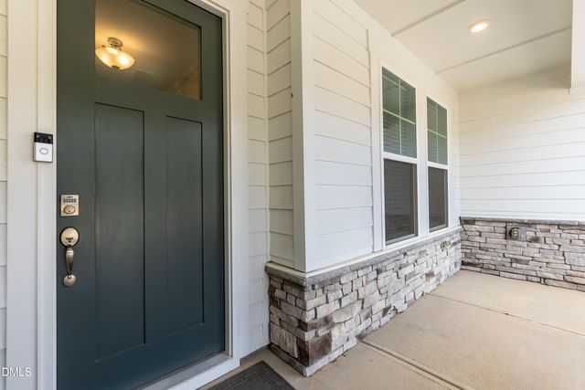 124 Clapper Lane, Holly Springs, NC 27540