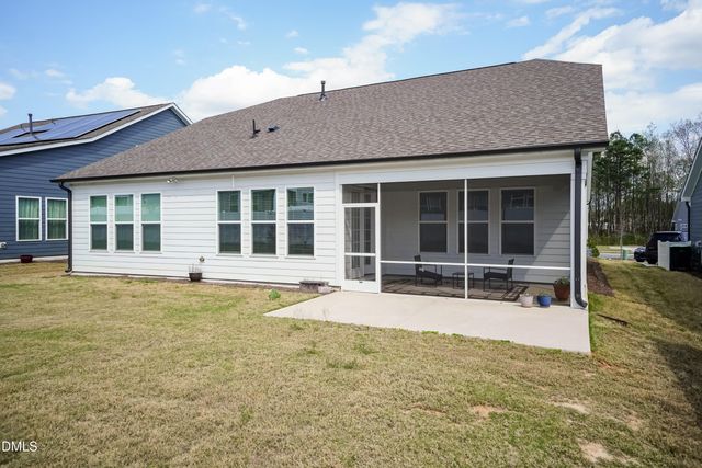 124 Clapper Lane, Holly Springs, NC 27540