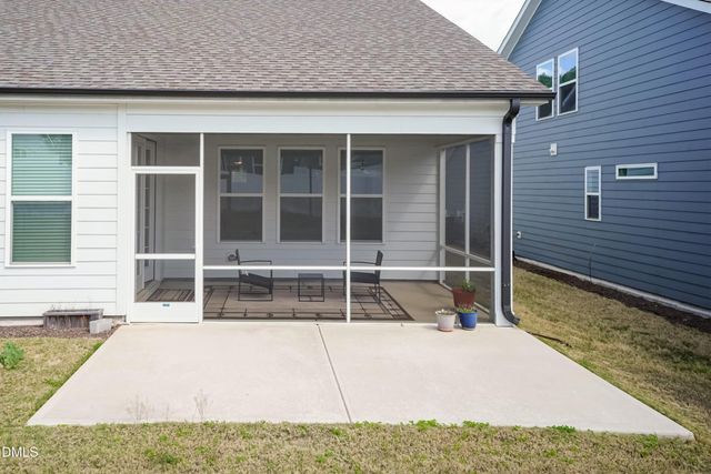 124 Clapper Lane, Holly Springs, NC 27540