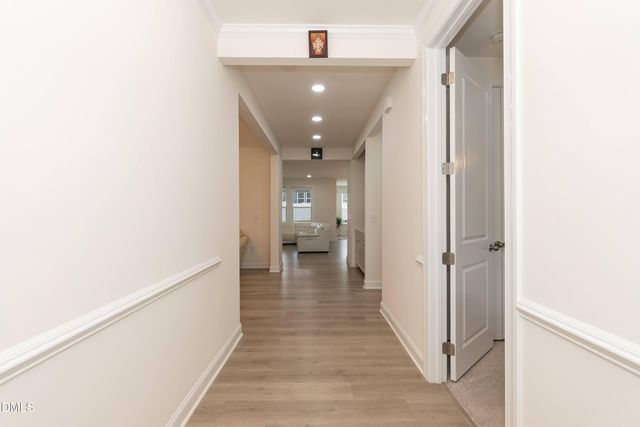 124 Clapper Lane, Holly Springs, NC 27540