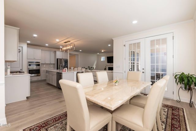 124 Clapper Lane, Holly Springs, NC 27540