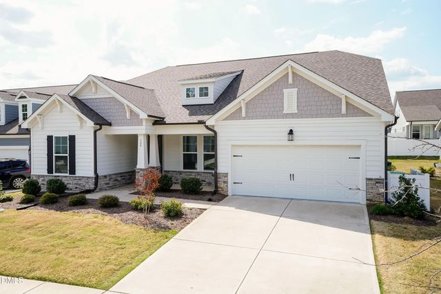 124 Clapper Lane, Holly Springs, NC 27540