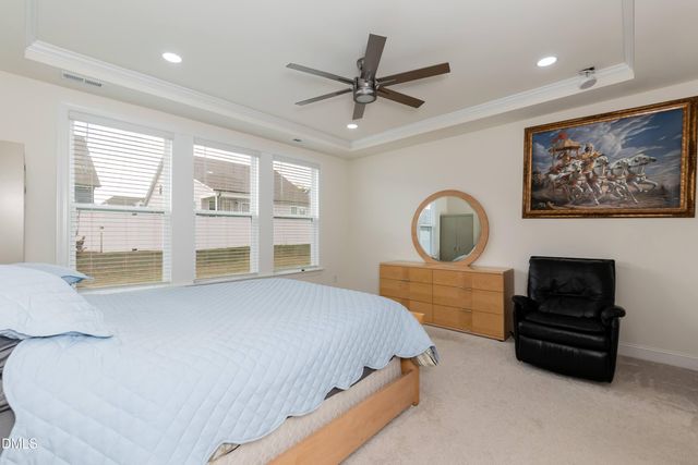 124 Clapper Lane, Holly Springs, NC 27540