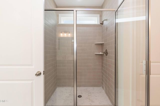 124 Clapper Lane, Holly Springs, NC 27540