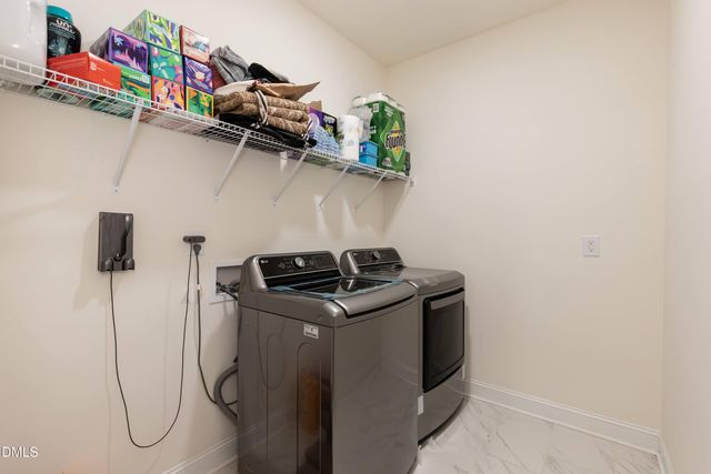 124 Clapper Lane, Holly Springs, NC 27540