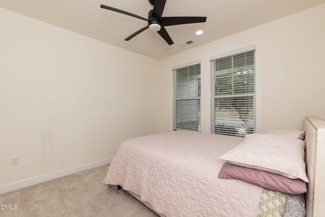 124 Clapper Lane, Holly Springs, NC 27540