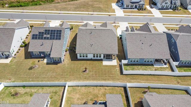 124 Clapper Lane, Holly Springs, NC 27540