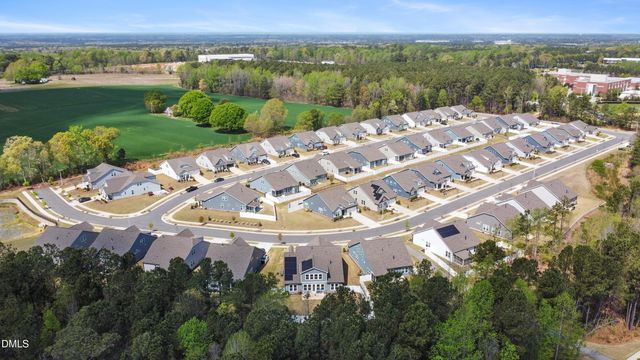 124 Clapper Lane, Holly Springs, NC 27540