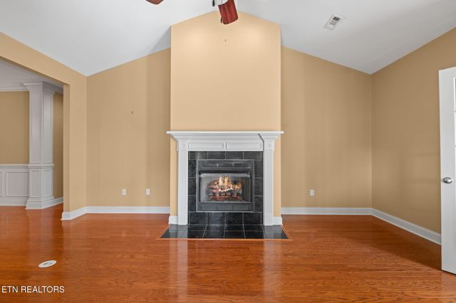 134 Waterston Way, Clinton, TN 37716