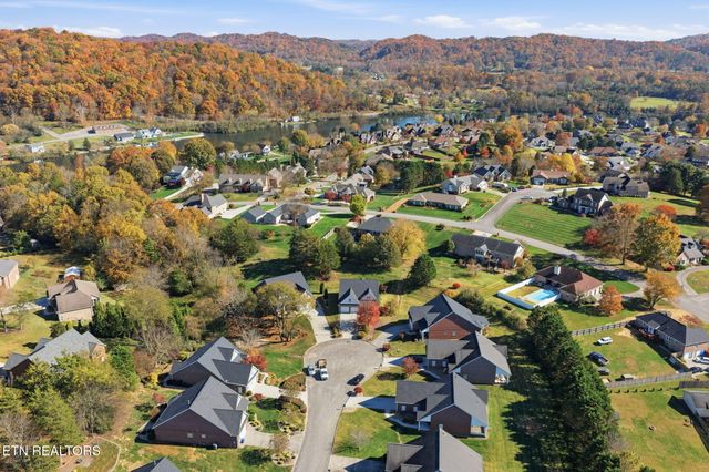 134 Waterston Way, Clinton, TN 37716