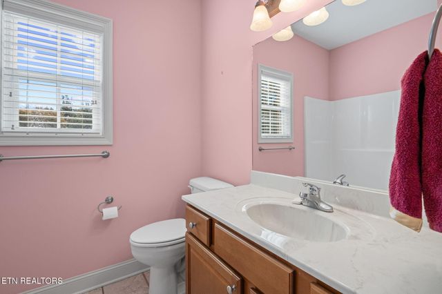 134 Waterston Way, Clinton, TN 37716