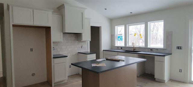 1468 Kimber Drive 116, Lowell, MI 49331