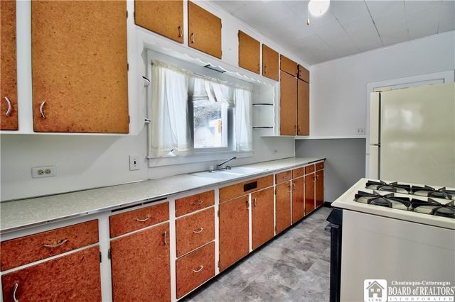 211 East Elmwood Avenue, Ellicott, NY 14733