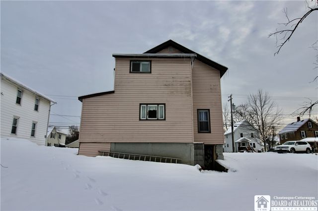 211 East Elmwood Avenue, Ellicott, NY 14733