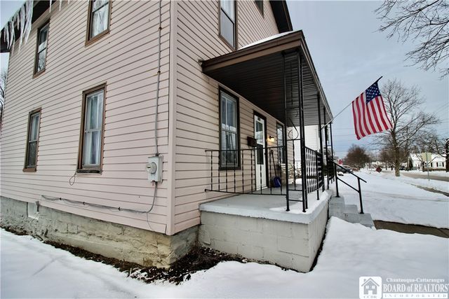 211 East Elmwood Avenue, Ellicott, NY 14733