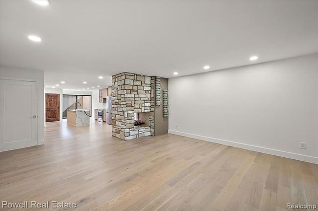 1106 Timberview Trail, Bloomfield Hills, MI 48304