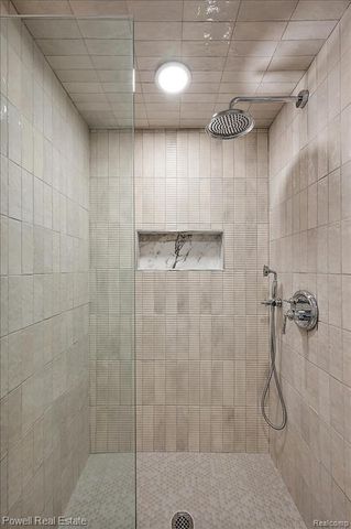 1106 Timberview Trail, Bloomfield Hills, MI 48304