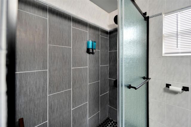 2719 N 67TH STREET, Tampa, FL 33619