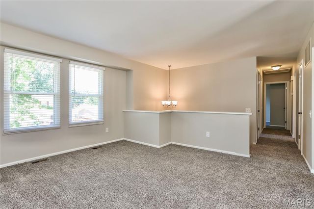 18 River Bluff Drive, St Peters, MO 63376