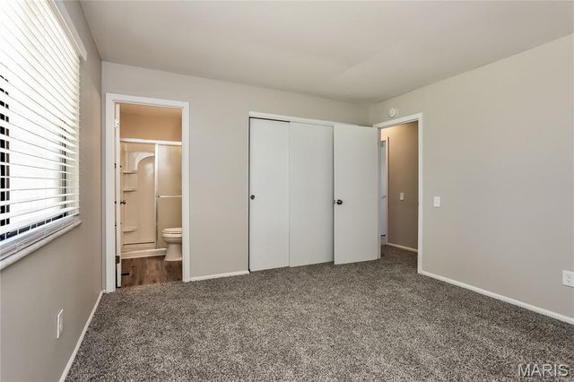 18 River Bluff Drive, St Peters, MO 63376