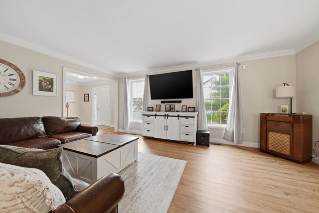 110 Marathon Way, Manchester, NH 03109