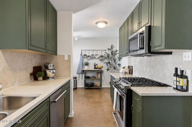 1938 W WELDON Avenue, Phoenix, AZ 85015