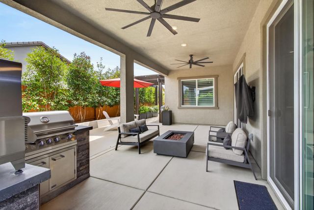 1649 Donner Lane, Lincoln, CA 95648