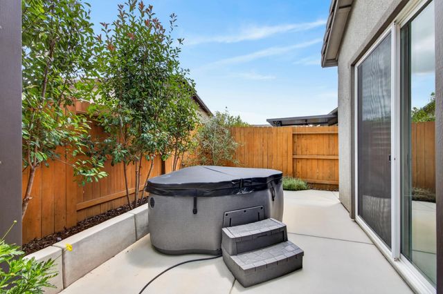 1649 Donner Lane, Lincoln, CA 95648