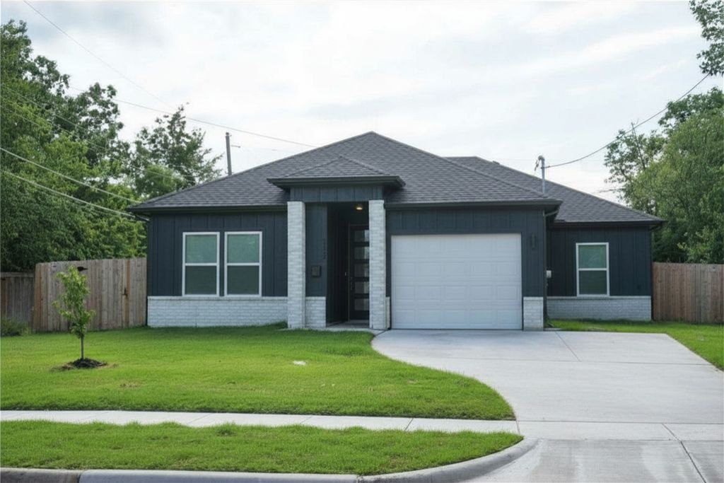 317 White Star Lane, Dallas, TX 75217