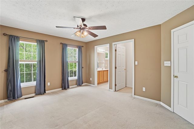 120 McDaniels Lane, Springboro, OH 45066