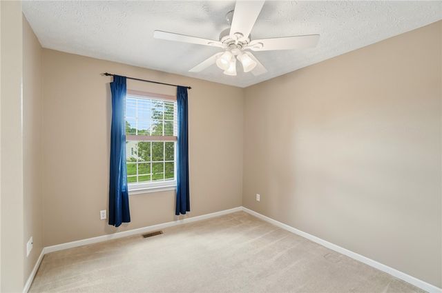 120 McDaniels Lane, Springboro, OH 45066