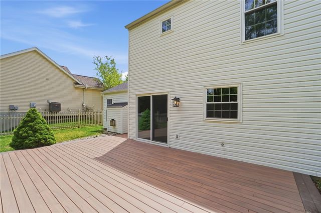 120 McDaniels Lane, Springboro, OH 45066
