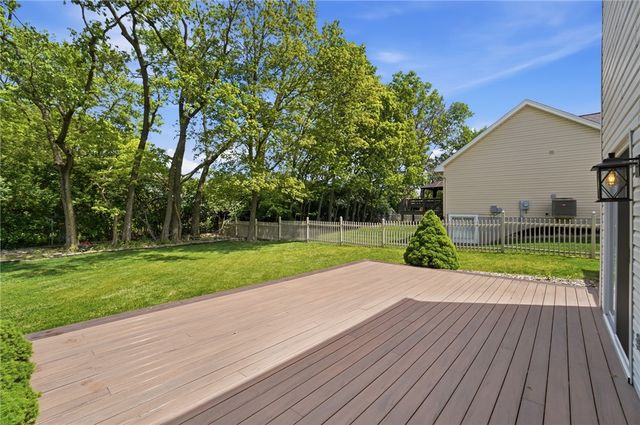 120 McDaniels Lane, Springboro, OH 45066