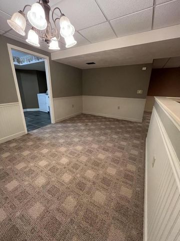 9215 W County Line ROAD, Milwaukee, WI 53224