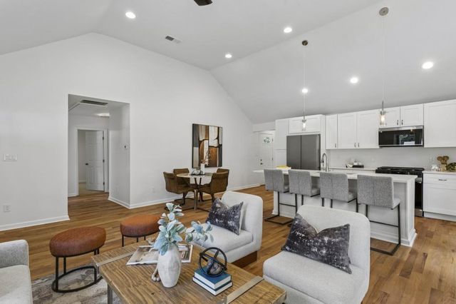 1078 Peeples Street SW, Atlanta, GA 30310