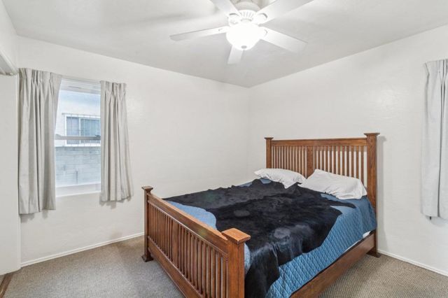 6233 Thorn, San Diego, CA 92115