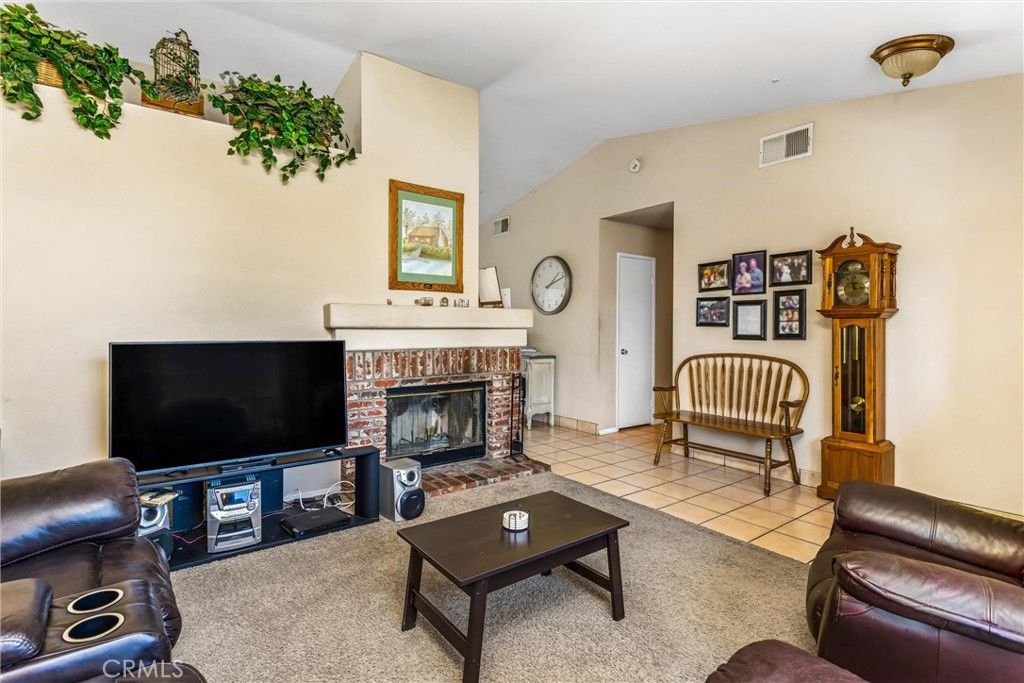 Image 4 of property listing at 1967 Worchester Court, San Jacinto, CA 92582