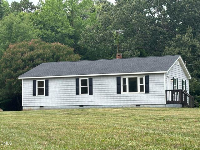 695 Layton Store Road, Castalia, NC 27816